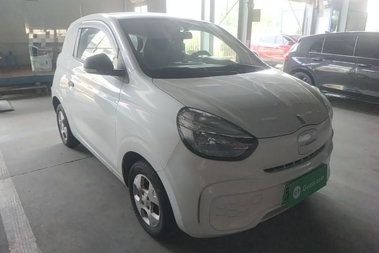 Used Roewe Clever 2021 302 km New Four-Seater Super-Efficient Version Front Right 45 Deg