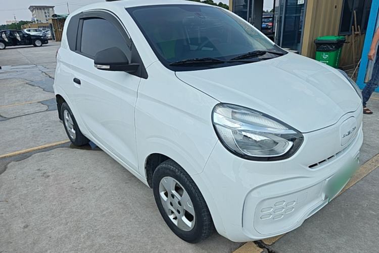 Used Roewe Clever 2021 302km All-Round Version Front Right 45 Deg