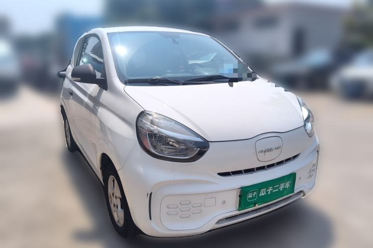 Used Roewe Clever 2021 302km All-Round Version Front Right 45 Deg