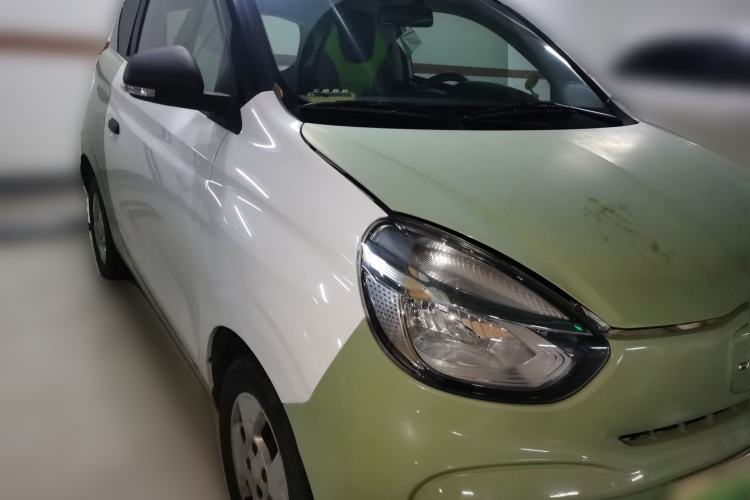 Used Roewe Clever 2021 302 km New Four-Seater Super-Efficient Version Front Right 45 Deg