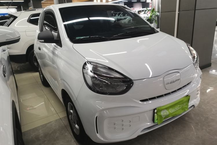 Used Roewe Clever 2021 302 km New Four-Seater Super-Efficient Version Front Right 45 Deg