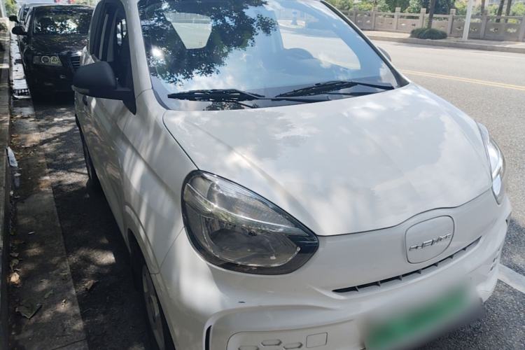 Used Roewe Clever 2021 302 km New Four-Seater Super-Efficient Version Front Right 45 Deg