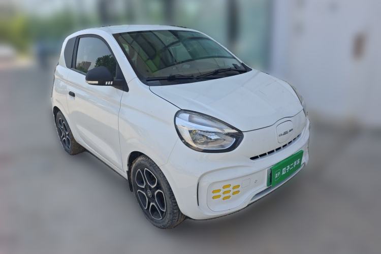 Used Roewe Clever 2021 302km All-Round Version Front Right 45 Deg