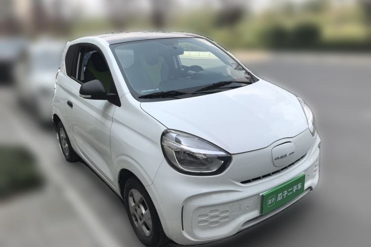 Used Roewe Clever 2021 302km All-Round Version Front Right 45 Deg