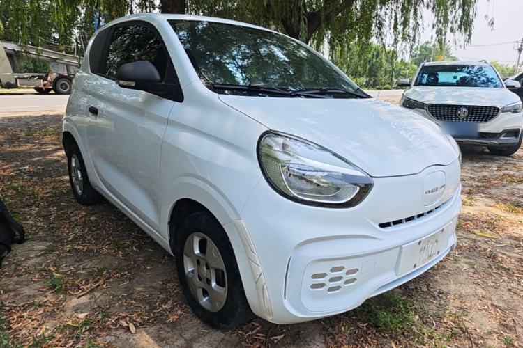 Used Roewe Clever 2021 302km All-Round Version Front Right 45 Deg