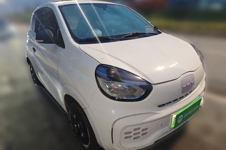 Used Roewe Clever 2021 302km Excellence Edition Front Right 45 Deg