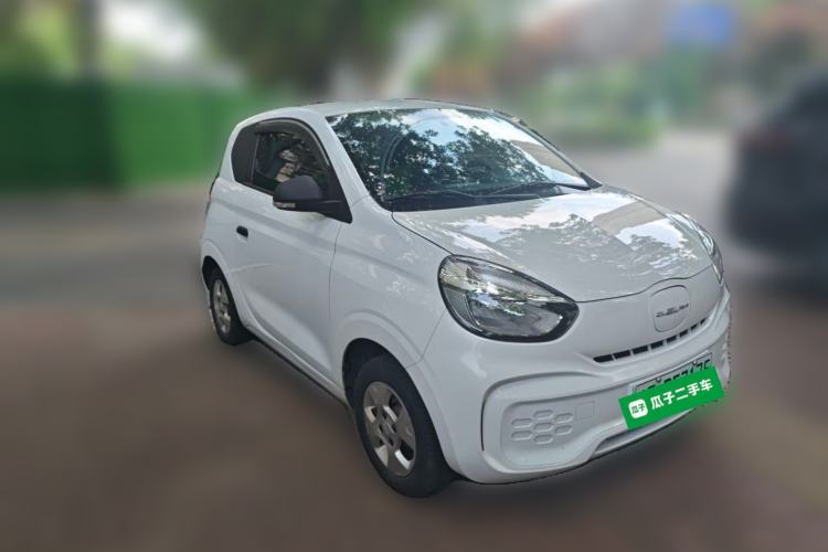 Used Roewe Clever 2021 302km Excellence Edition Front Right 45 Deg