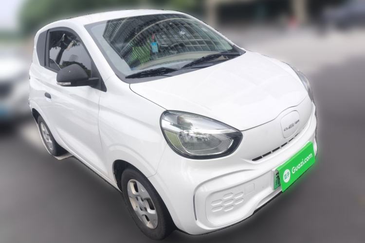 Used Roewe Clever 2021 302 km New Four-Seater Super-Efficient Version Front Right 45 Deg
