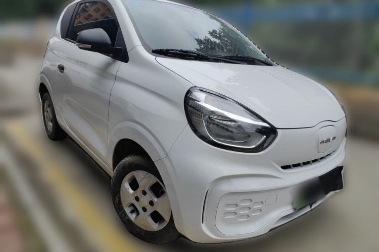 Used Roewe Clever 2021 302km Excellence Edition Front Right 45 Deg