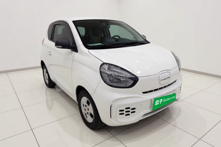 Used Roewe Clever 2021 302km All-Round Version Front Right 45 Deg