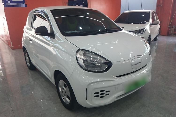 Used Roewe Clever 2021 302km All-Round Version Front Right 45 Deg