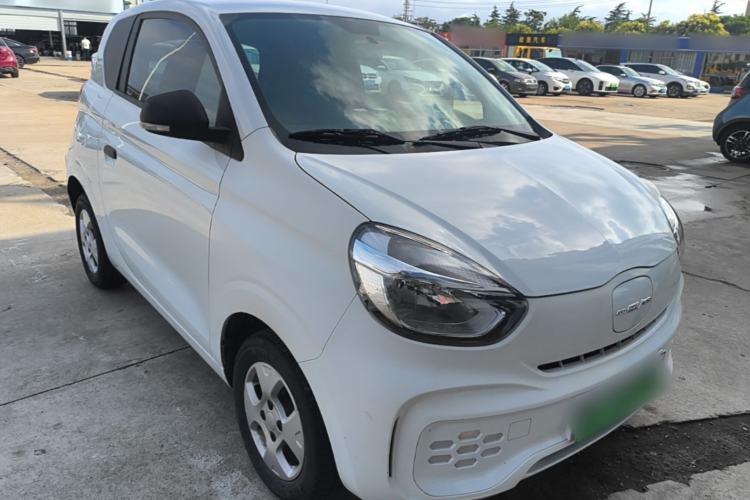 Used Roewe Clever 2021 302km Excellence Edition Front Right 45 Deg