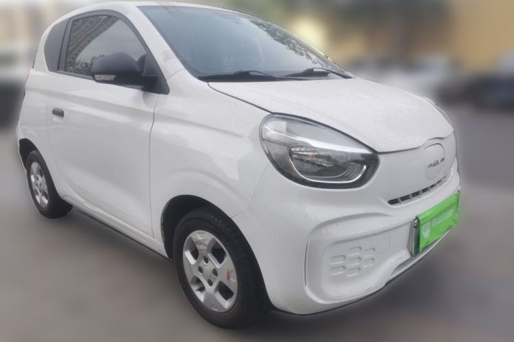 Used Roewe Clever 2021 302km Excellence Edition Front Right 45 Deg
