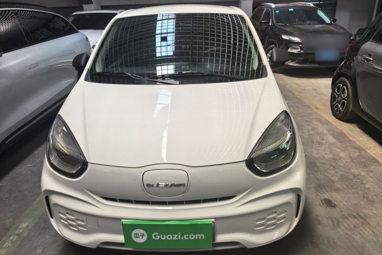 Used Roewe Clever 2021 302 km New Four-Seater Super-Efficient Version Front