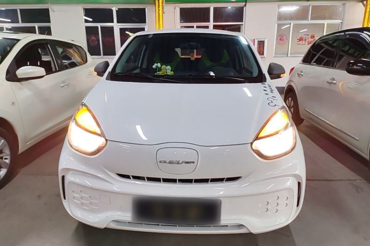 Used Roewe Clever 2021 302 km New Four-Seater Super-Efficient Version Front