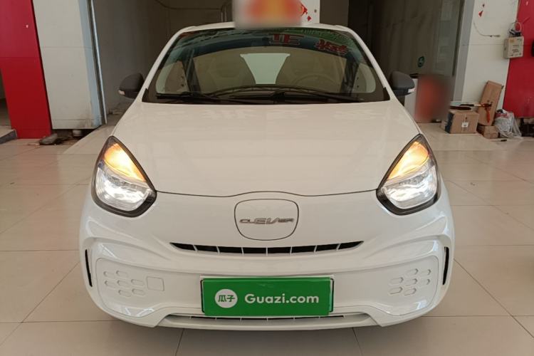 Used Roewe Clever 2021 302 km New Four-Seater Super-Efficient Version Front
