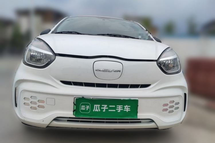 Used Roewe Clever 2021 302 km New Four-Seater Super-Efficient Version Front