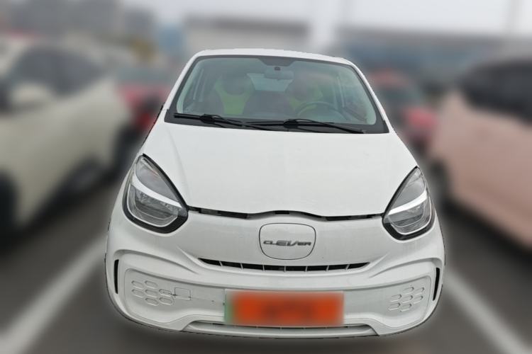 Used Roewe Clever 2021 302 km New Four-Seater Super-Efficient Version Front