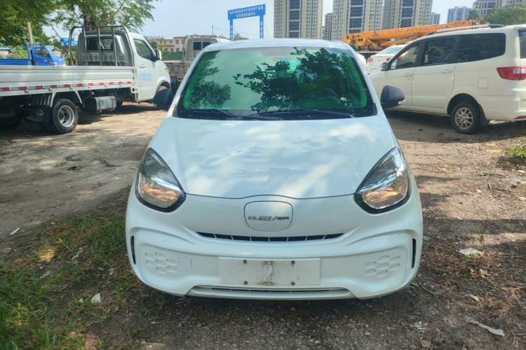 Used Roewe Clever 2021 302 km New Four-Seater Super-Efficient Version Front