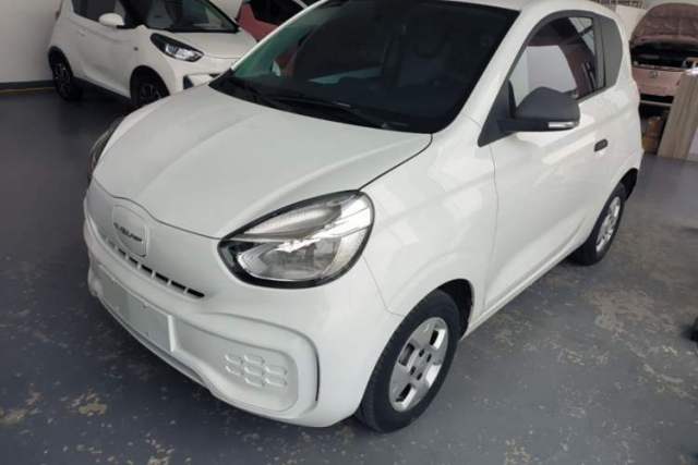 Used Roewe Clever 2021 302 km New Four-Seater Super-Efficient Version