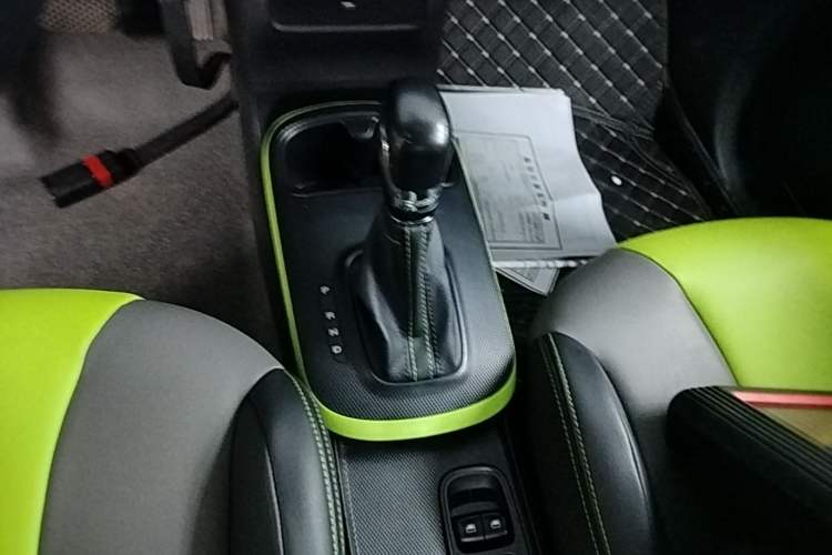 Used Roewe Clever 2021 302km Excellence Edition Gear Lever