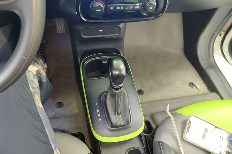 Used Roewe Clever 2021 302km Excellence Edition Gear Lever