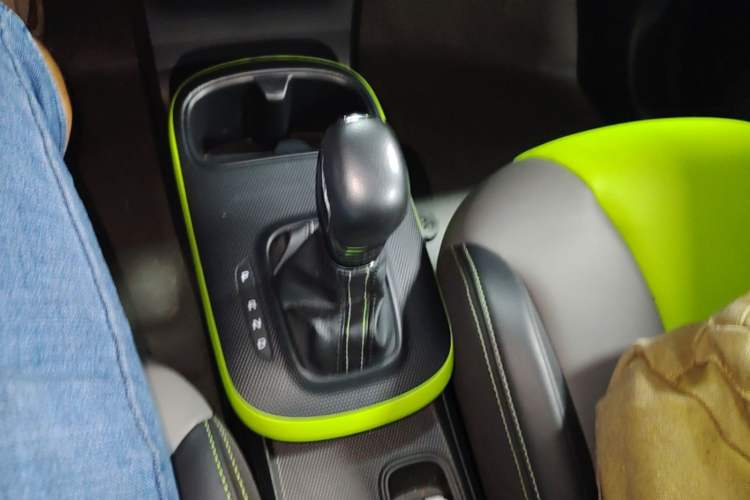 Used Roewe Clever 2021 302km Excellence Edition Gear Lever