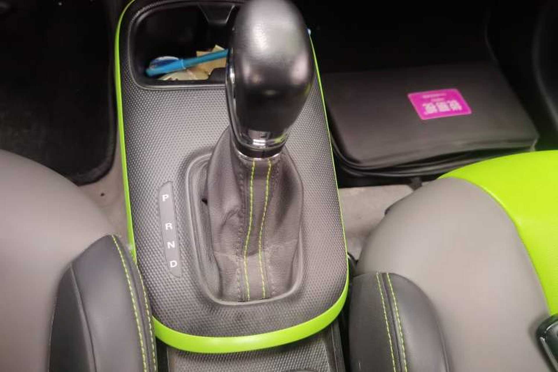 Used Roewe Clever 2021 302km Excellence Edition Gear Lever