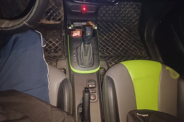 Used Roewe Clever 2021 302km Excellence Edition Gear Lever
