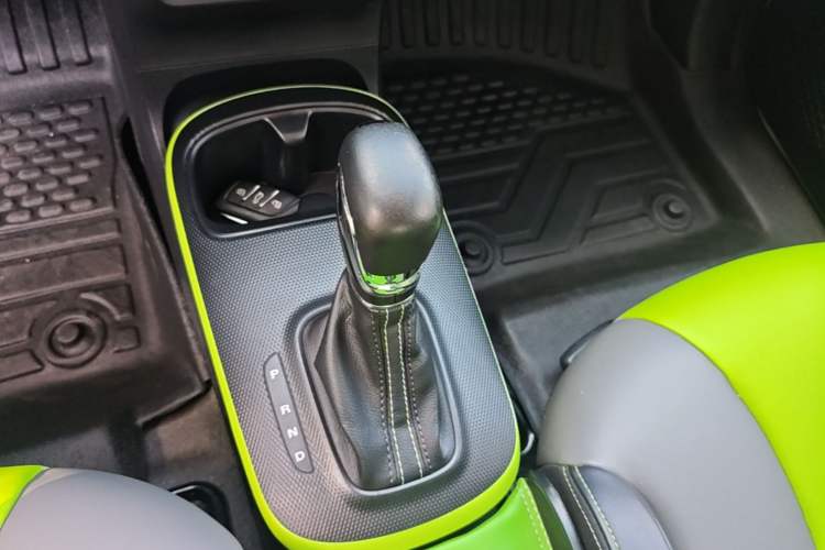 Used Roewe Clever 2021 302km Excellence Edition Gear Lever