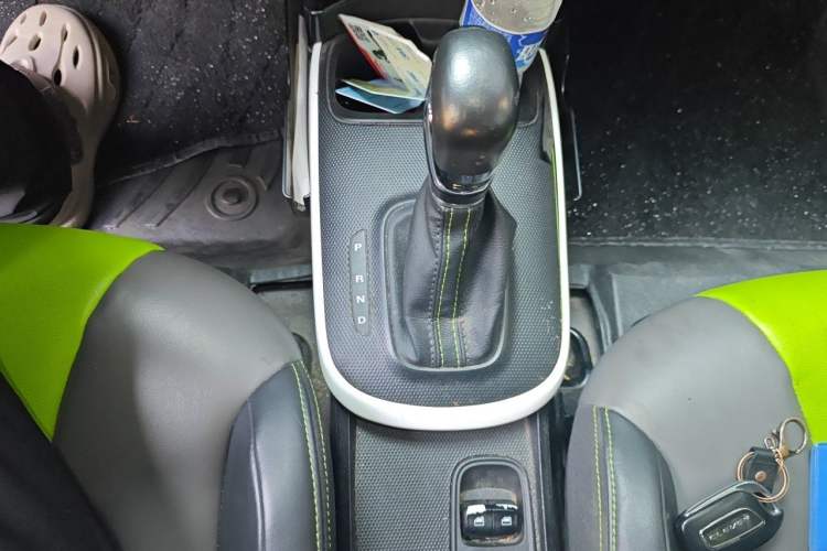 Used Roewe Clever 2021 302km Excellence Edition Gear Lever