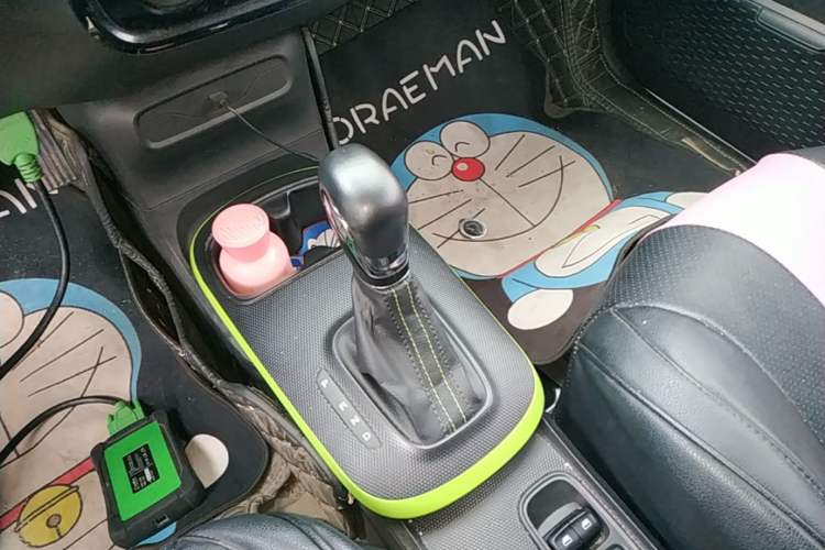 Used Roewe Clever 2021 302km All-Round Version Gear Lever