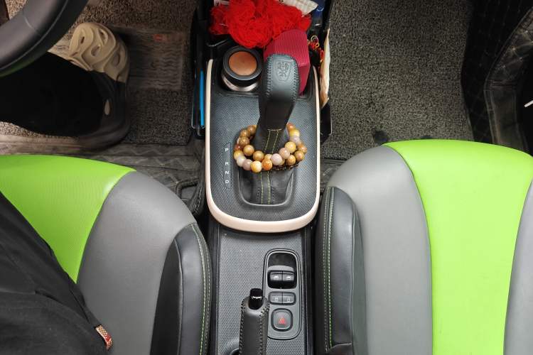 Used Roewe Clever 2021 302km Excellence Edition Gear Lever