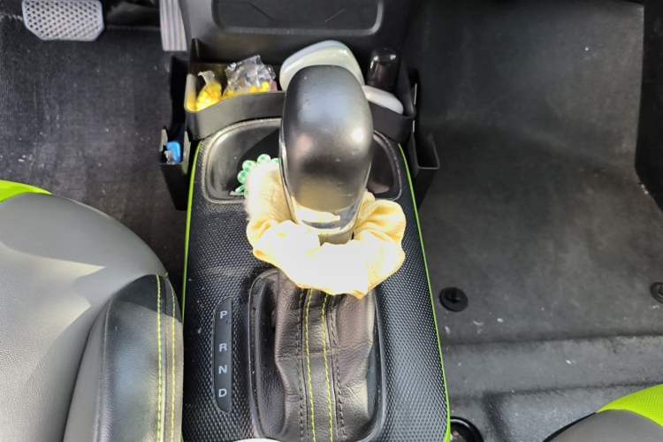 Used Roewe Clever 2021 302km All-Round Version Gear Lever