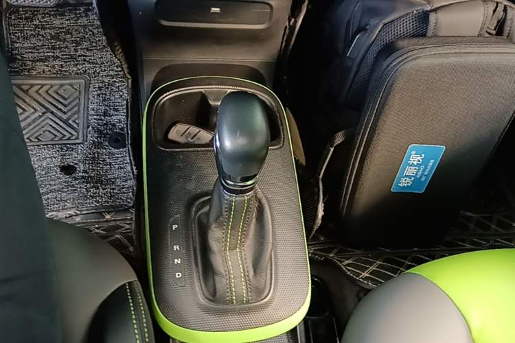 Used Roewe Clever 2021 302km Excellence Edition Gear Lever