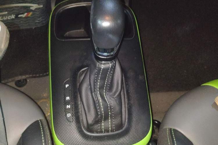 Used Roewe Clever 2021 302km Excellence Edition Gear Lever