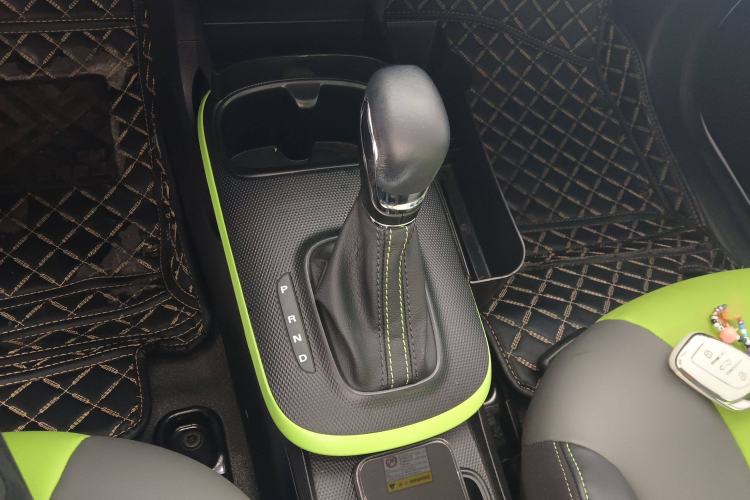 Used Roewe Clever 2021 302km Excellence Edition Gear Lever
