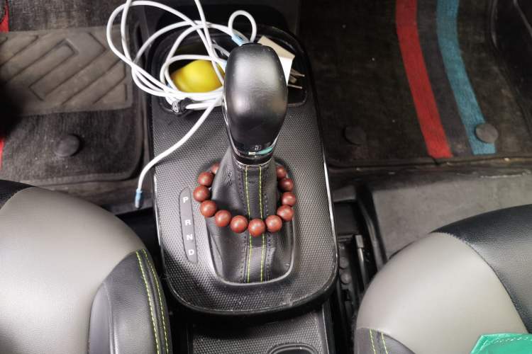 Used Roewe Clever 2021 302km All-Round Version Gear Lever