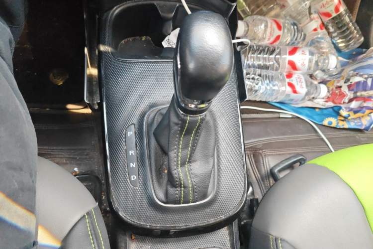 Used Roewe Clever 2021 302km Excellence Edition Gear Lever