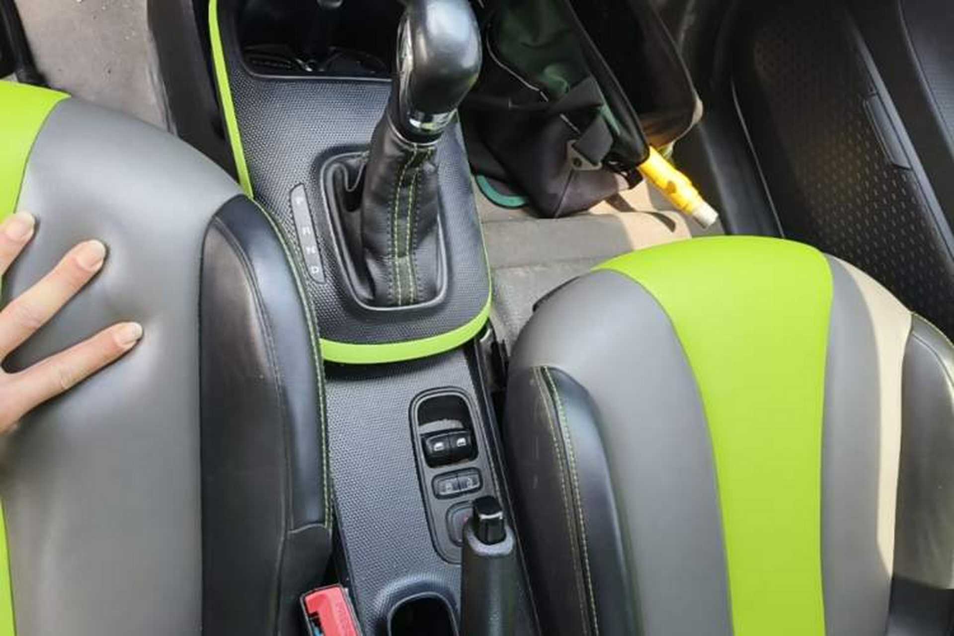 Used Roewe Clever 2021 302km All-Round Version Gear Lever