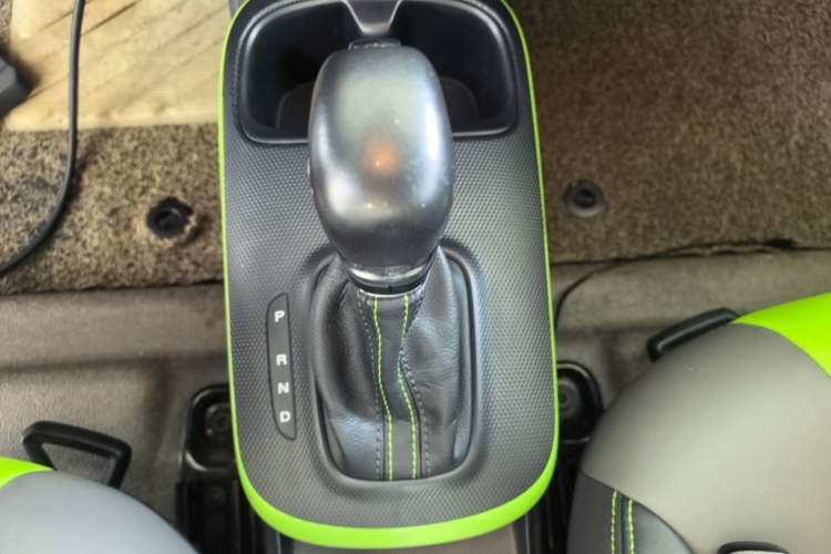 Used Roewe Clever 2021 302km Excellence Edition Gear Lever
