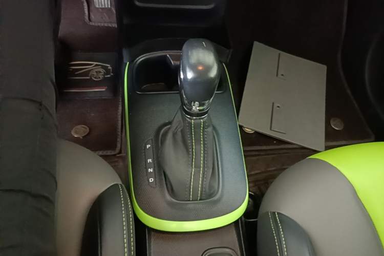 Used Roewe Clever 2021 302km Excellence Edition Gear Lever