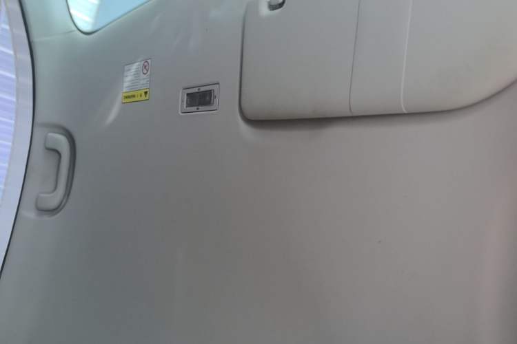 Used Roewe Clever 2021 302km All-Round Version Headliner