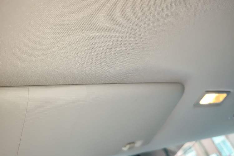 Used Roewe Clever 2021 302km Excellence Edition Headliner