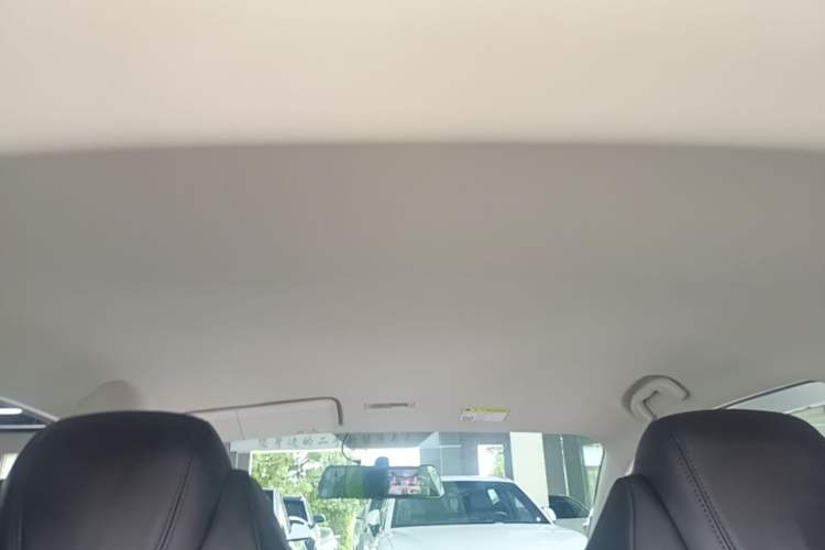 Used Roewe Clever 2021 302km Excellence Edition Headliner