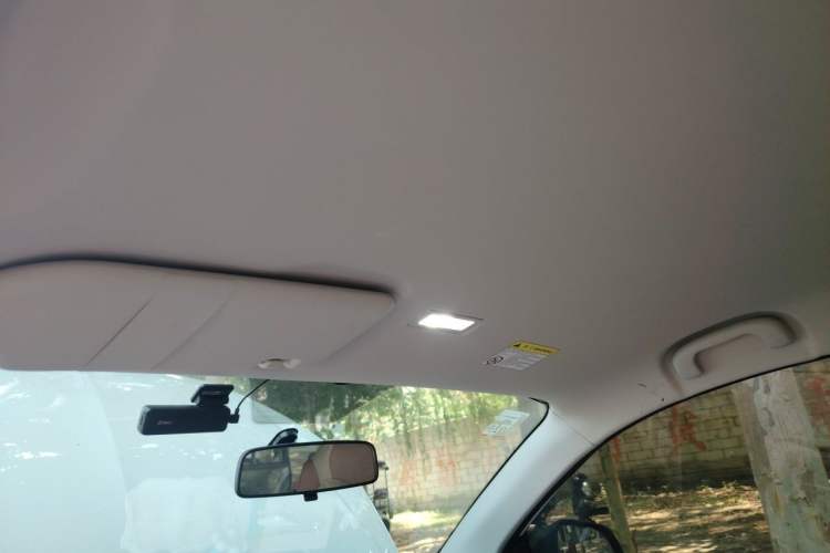 Used Roewe Clever 2021 302km All-Round Version Headliner