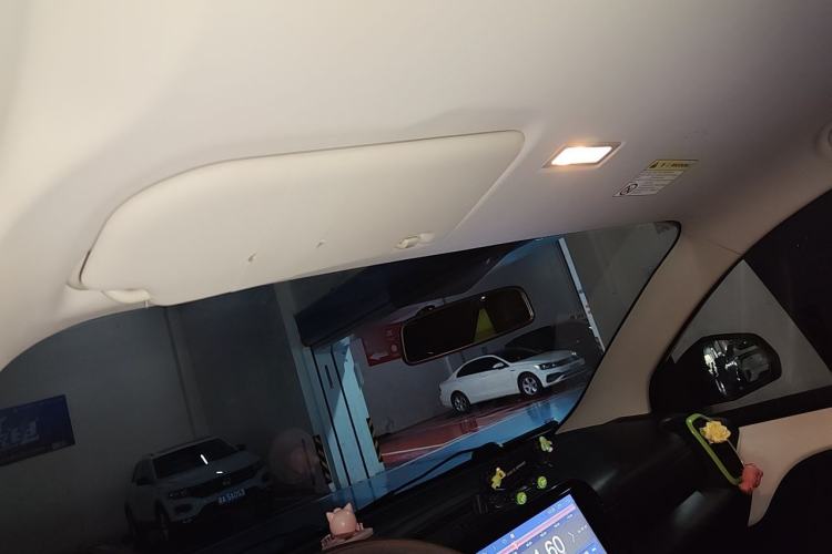 Used Roewe Clever 2021 302km Excellence Edition Headliner