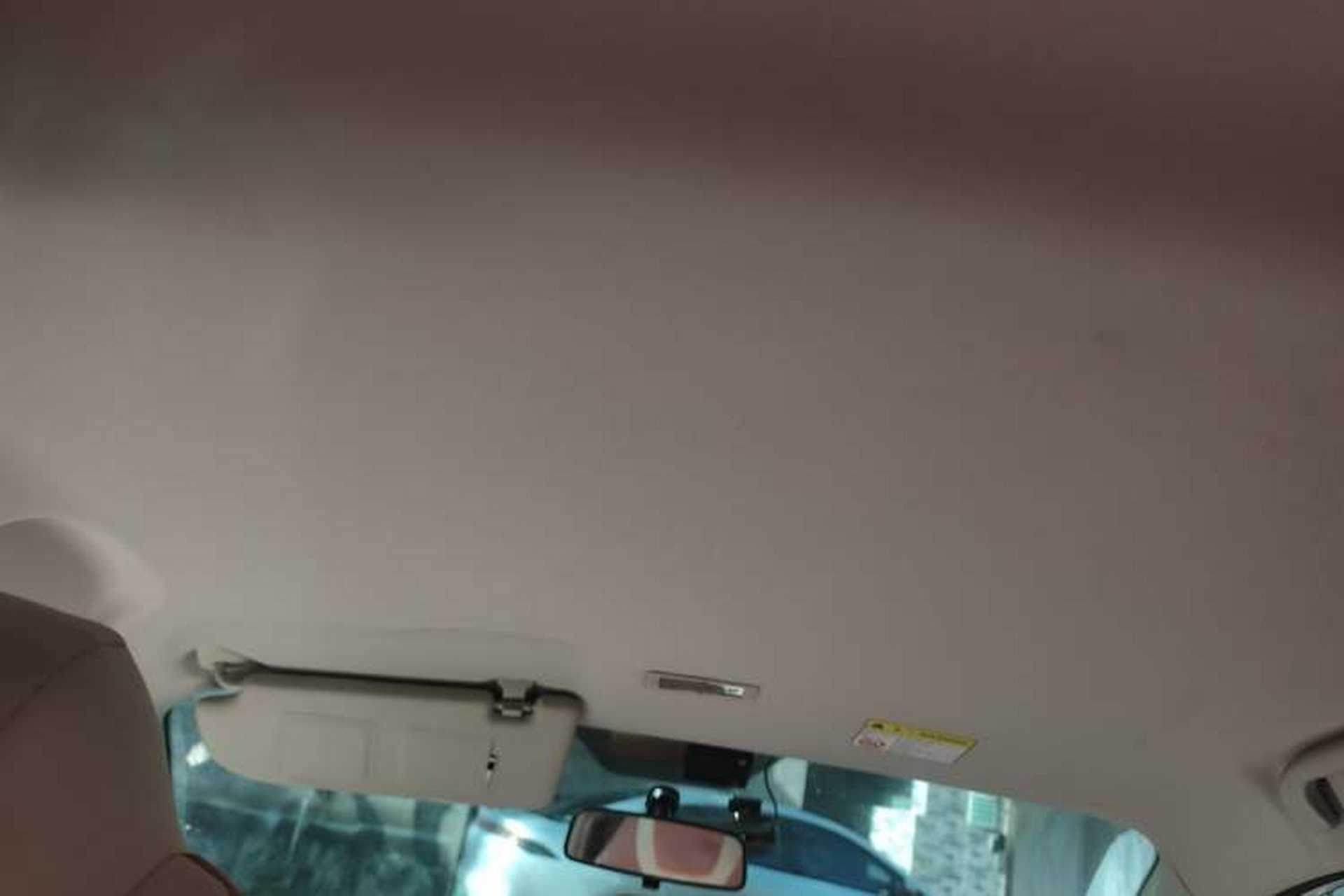 Used Roewe Clever 2021 302 km New Four-Seater Super-Efficient Version Headliner