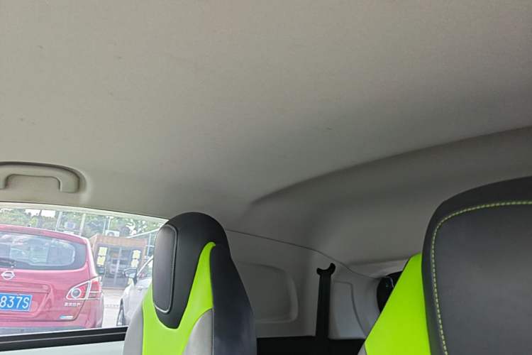 Used Roewe Clever 2021 302km All-Round Version Headliner