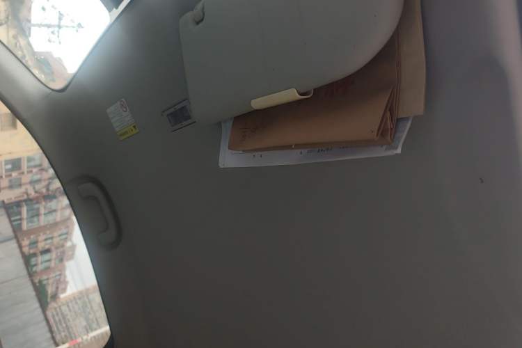 Used Roewe Clever 2021 302km All-Round Version Headliner